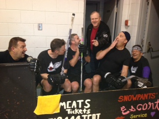 Coach Sealion explains the back door play ..." Everybody loves going thru the back door Spinnnnneeerrr!"