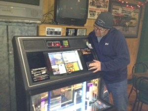 La Bamba juke box repair ...." I want this thing To play Rod Stewarts 'Hot legs' ...so I am trying To fix it " Stated La Bamba