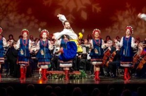 Flying through the air, with the greatest of ease, is #32 Windsor Tomcat ‘Hollywood’.  In this spectacular solo, preformed only days ago, Hollywood soars like a flying Kozak.